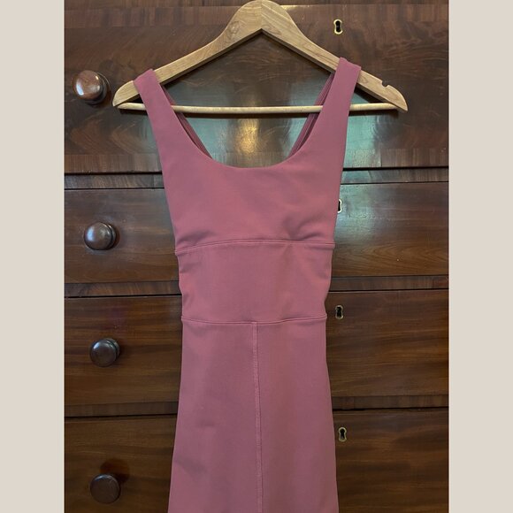 Alo Airbrush Physique Onesie S Jumpsuit Mars Clay - Picture 10 of 10